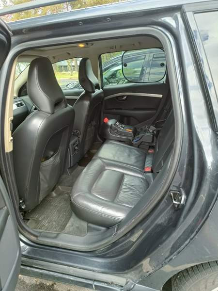 Volvo V70 Oulu - valokuva 6