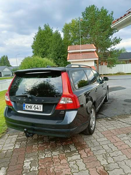 Volvo V70 Oulu - valokuva 3
