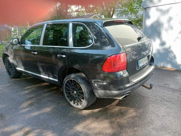 Porsche Cayenne Helsinki - valokuva 8