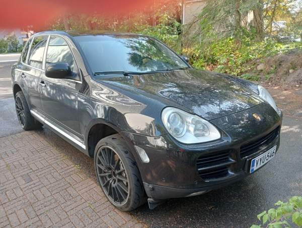 Porsche Cayenne Helsinki - valokuva 3