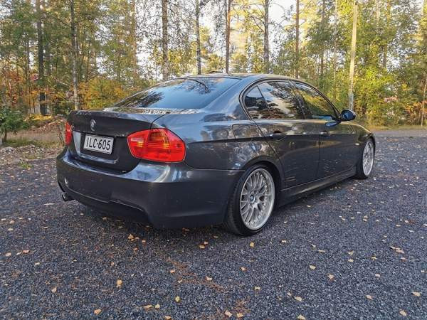 BMW 320 Hyvinkää - valokuva 4