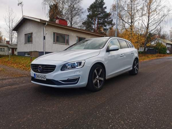 Volvo V60 Nurmijärvi - valokuva 1