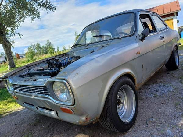 Ford Escort Uusikaarlepyy - изображение 1