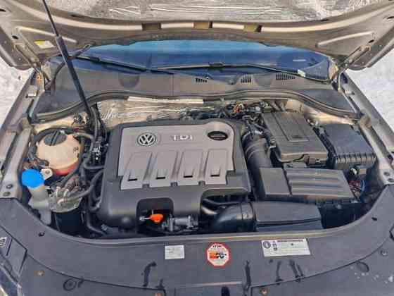 Volkswagen Passat Хабнарфьордюр