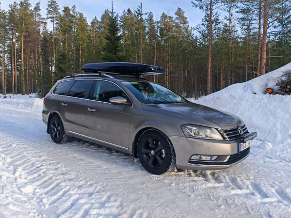 Volkswagen Passat Hafnarfjoerdur - valokuva 6