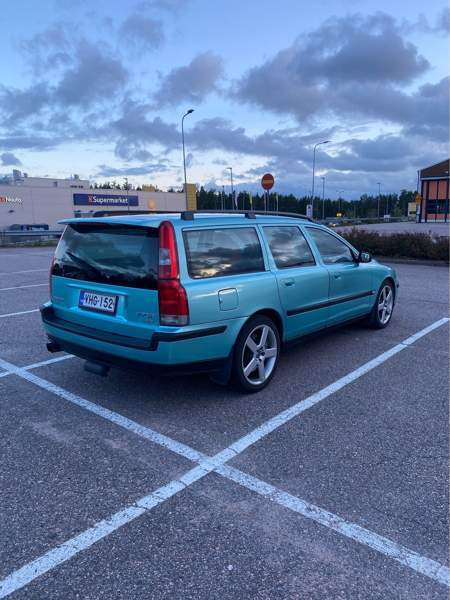 Volvo V70 Лохья - изображение 3