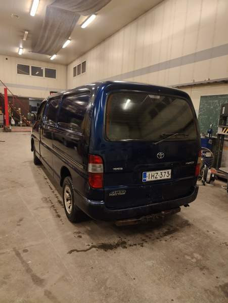 Toyota Hiace Kankaanpää - photo 4
