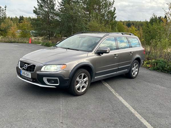 Volvo XC70 Helsinki - photo 1