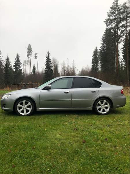 Subaru Legacy Kangasniemi – foto 2
