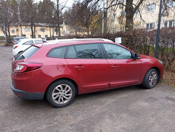 Renault Megane Ювяскюля - изображение 1