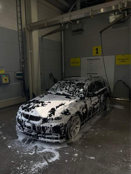 BMW 325 Vantaa - valokuva 3