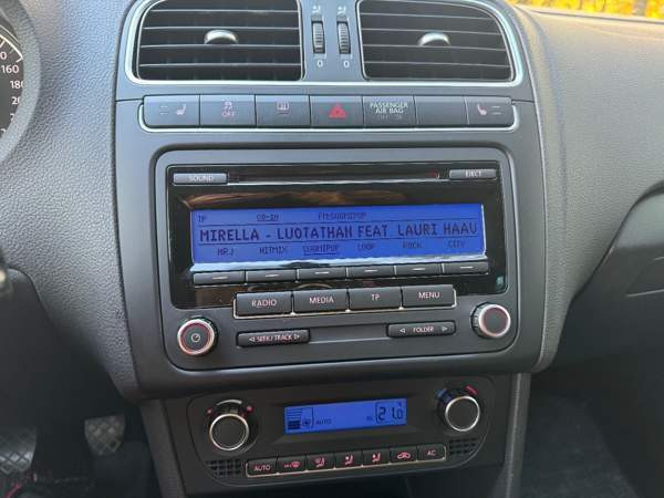 Volkswagen Polo Глебычево - изображение 5