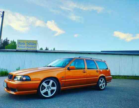 Volvo V70 Espoo