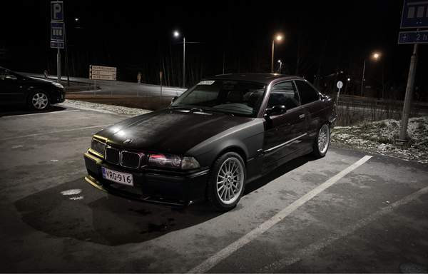 BMW 325 Haemeenlinna - photo 1