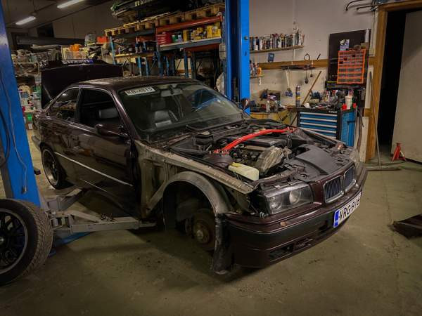 BMW 325 Haemeenlinna - photo 8