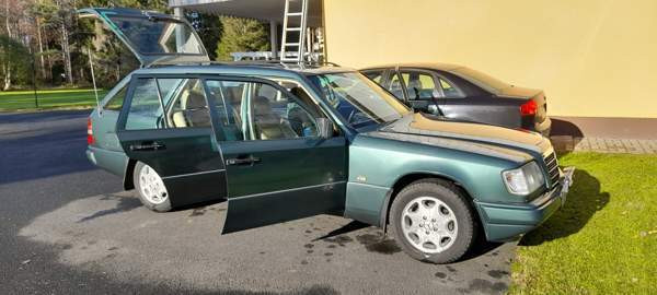 Mercedes-Benz 300 Kyiv Oblast - valokuva 3