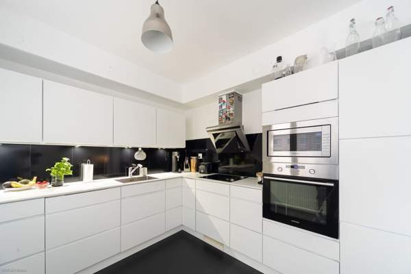 3h + k + s + p + kph + wc + vh  Tampere - valokuva 5