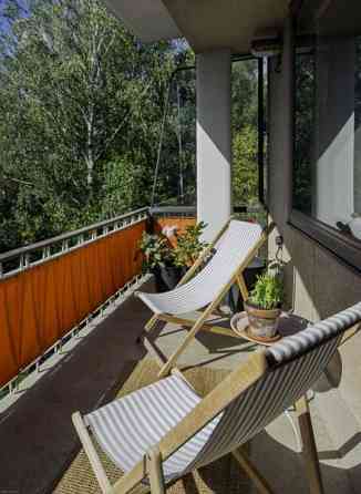 5h + k + kph + ruokasali + parveke + 2 erillistä w  Helsinki