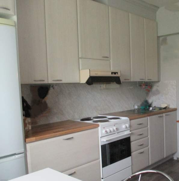 2h + k + lasitettu parveke  Virrat - valokuva 2