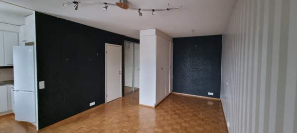 1h + kk + s + p  Zaporiz'ka Oblast' - valokuva 1