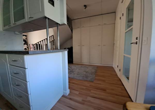 4h + k + s + ulkovarasto  Helsinki - изображение 5