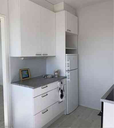 1 valoisa huone + keittiö + kylpyhuone + vaatehuon  Hyvinge