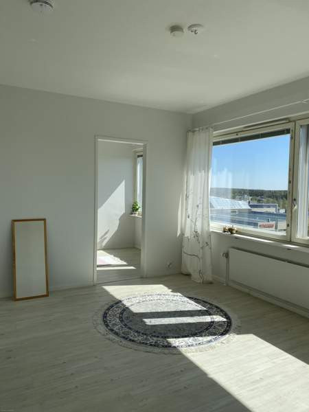 1 valoisa huone + keittiö + kylpyhuone + vaatehuon  Hyvinkää - valokuva 8