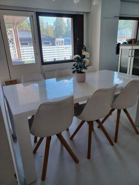 4h + k + takkah + ph + wc + s  Varkaus - photo 1