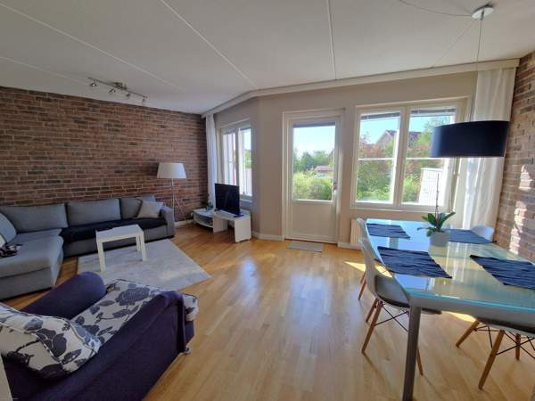 5h, keittiö, kph, sauna ja wc  Vantaa - valokuva 1