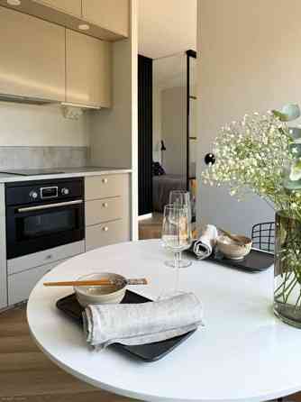 1H + K + makuualkovi + kph + parveke (lasitettu)  Jaervenpaeae