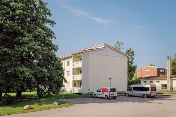 2 huonetta + keittiö + kylpyhuone/wc + parveke + 2  Dzhankoy - valokuva 6