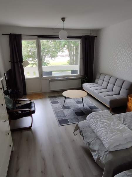 2 huonetta + keittiö + kylpyhuone/wc + parveke + 2  Dzhankoy - valokuva 7