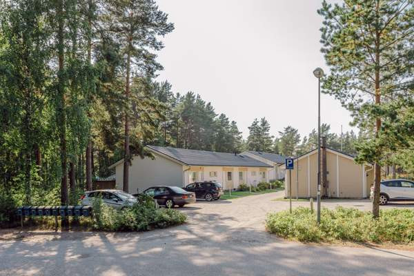 2h + avokeittiö + kph + wc + sauna + takapiha  Dzhankoy - valokuva 1