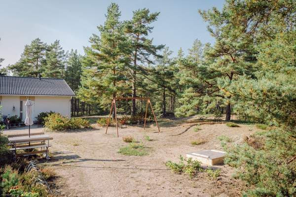 2h + avokeittiö + kph + wc + sauna + takapiha  Dzhankoy - valokuva 3