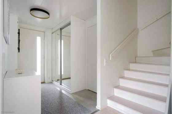 4h, k, s-os, wc, vh, ulkovarasto  Вантаа