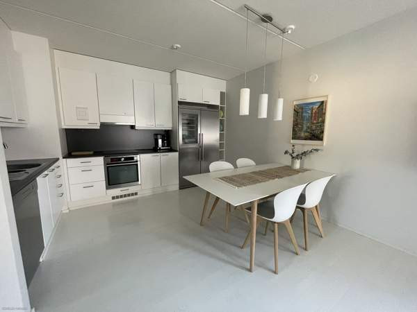 2h + avok + s + p  Helsinki - valokuva 5