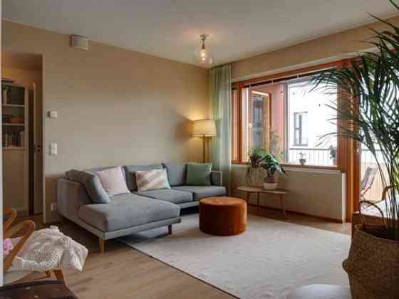 4h + avok. + kph/s + 2wc + las. p.  Helsinki