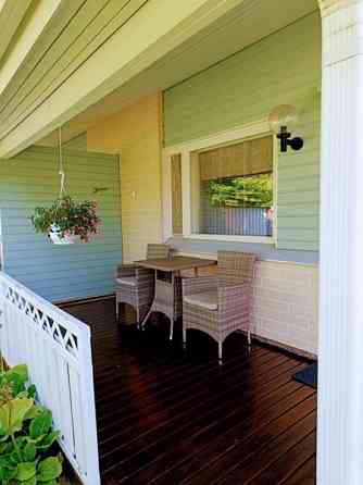 makuuhuone, olohuone/avokeittiö iso pesuhuone saun  Lapinlahti