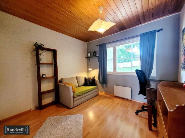 2h, avokeittiö, parvi, kylpyhuone ja sauna + varas  Helsinki - valokuva 5