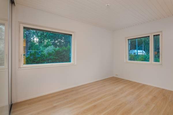 5h + k + rt + wc + khh + kph + sauna + var  Vantaa - photo 7