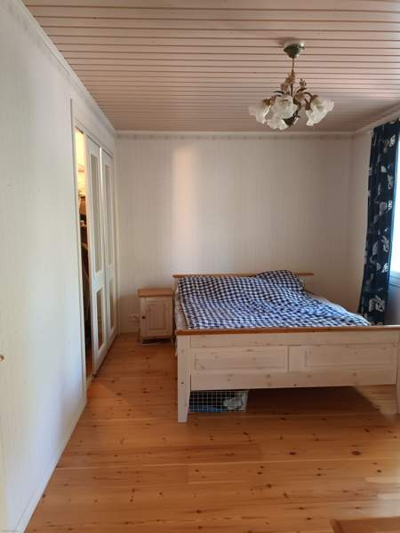 3h + k + s+takkahuone+khh+kph+wc+wc+sh  Vihti - valokuva 8