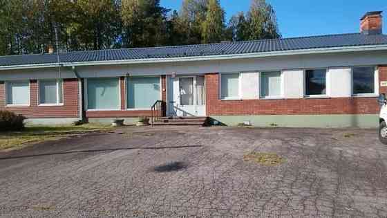 9h +kellari 70m2+2autontalli+kylmätalli+varasto  Ikaalinen