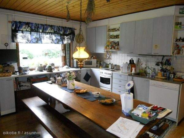 oh, k, 5 mh, takkahuone, ph, s, 2 wc, aula, 2 parv  Butterworth - valokuva 7