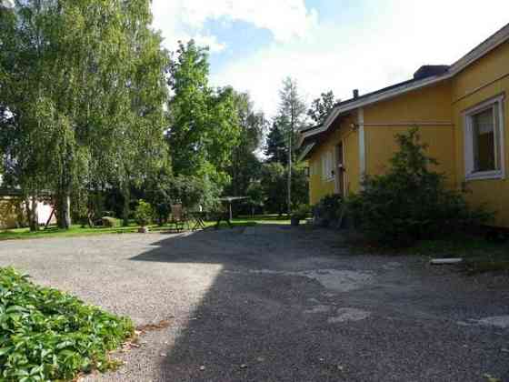 Alak: 2mh+tkh+oh+tupak+rk+wc+kh+kph+s  Yläk: 2mh+w  Раума