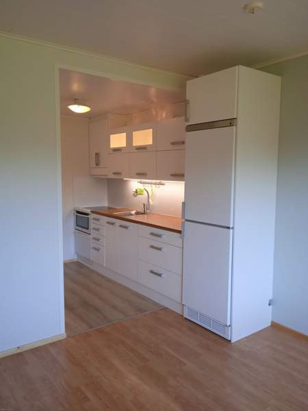 2h + kk  Lodeynoye Pole - valokuva 1