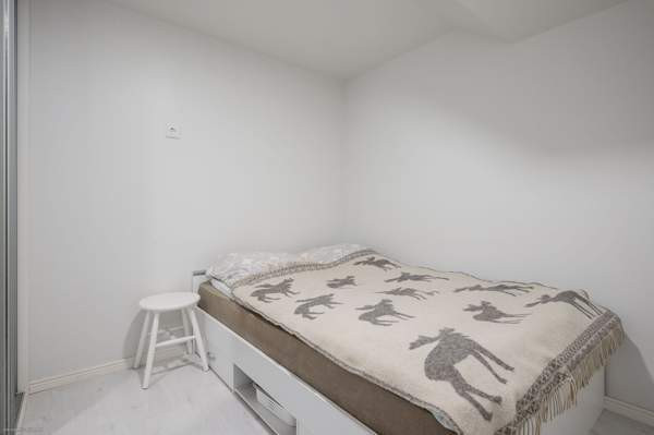 2h + k  Helsinki - photo 3