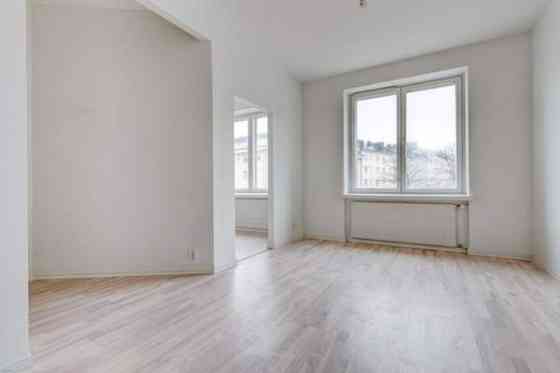 2h+ avakeitiö+vaatehuone+ iso erinomainen KH  Helsinki