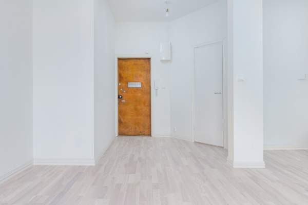 2h+ avakeitiö+vaatehuone+ iso erinomainen KH  Helsinki - valokuva 5