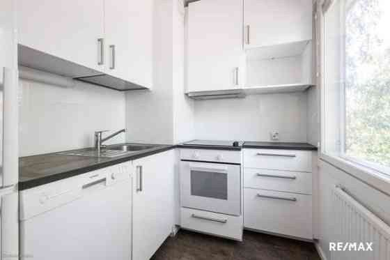 1h + k + lasitettu parveke  Вантаа