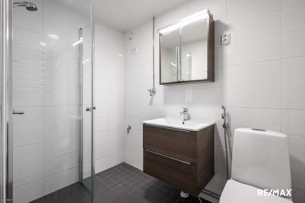 1h + k + lasitettu parveke  Vantaa - photo 7